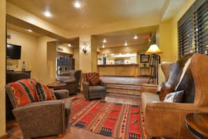 thumbnail: Lobby sitting area