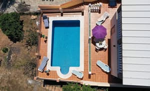 thumbnail: Outdoor pool