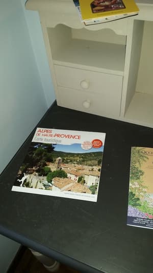 thumbnail: Room amenity