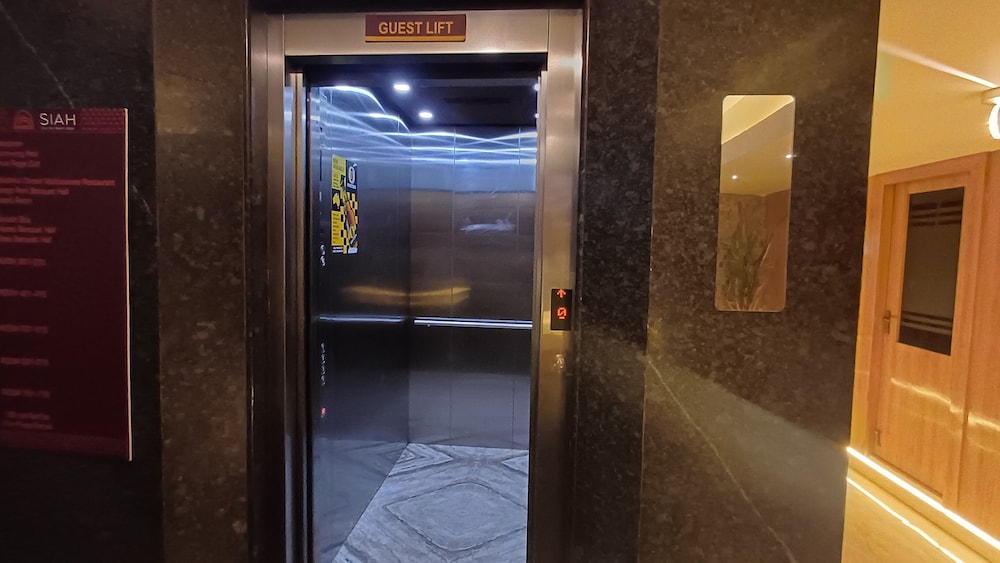 Elevator