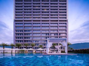 thumbnail: Rooftop pool
