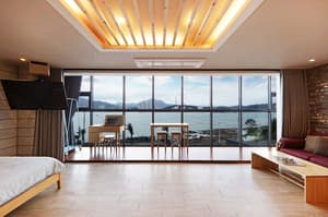 thumbnail: Living area