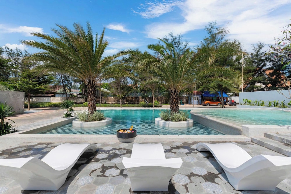 Outdoor pool