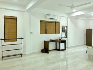 thumbnail: Interior