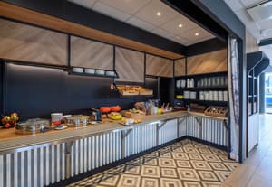 thumbnail: Breakfast buffet