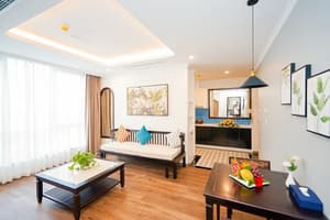 thumbnail: Living area