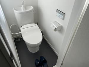 thumbnail: Bathroom