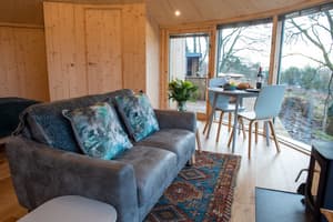 thumbnail: Living room