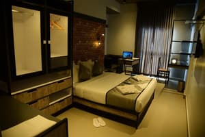 thumbnail: Room