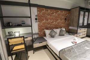thumbnail: Room