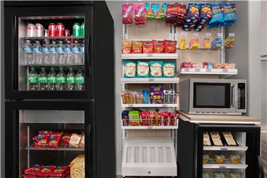 Dining,Dining Area,Restaurant,On-Site