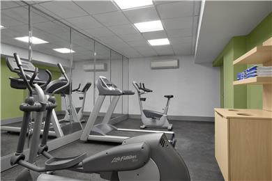 On-Site,Property Amenity,Recreation,Fitness Center