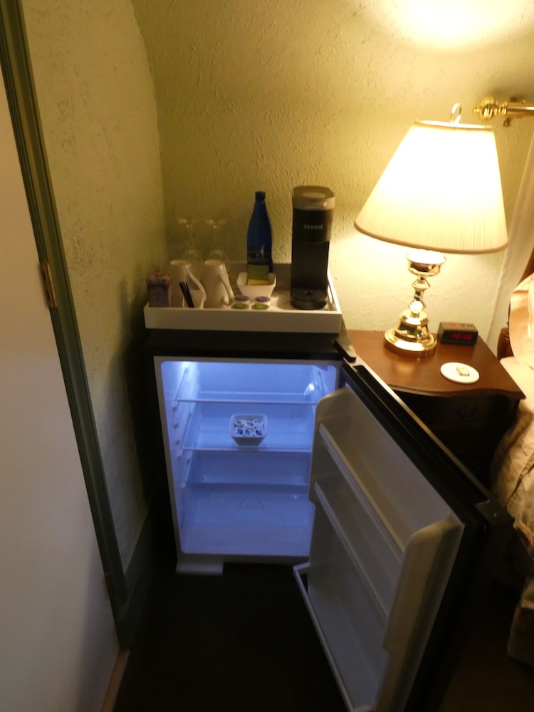 Minibar