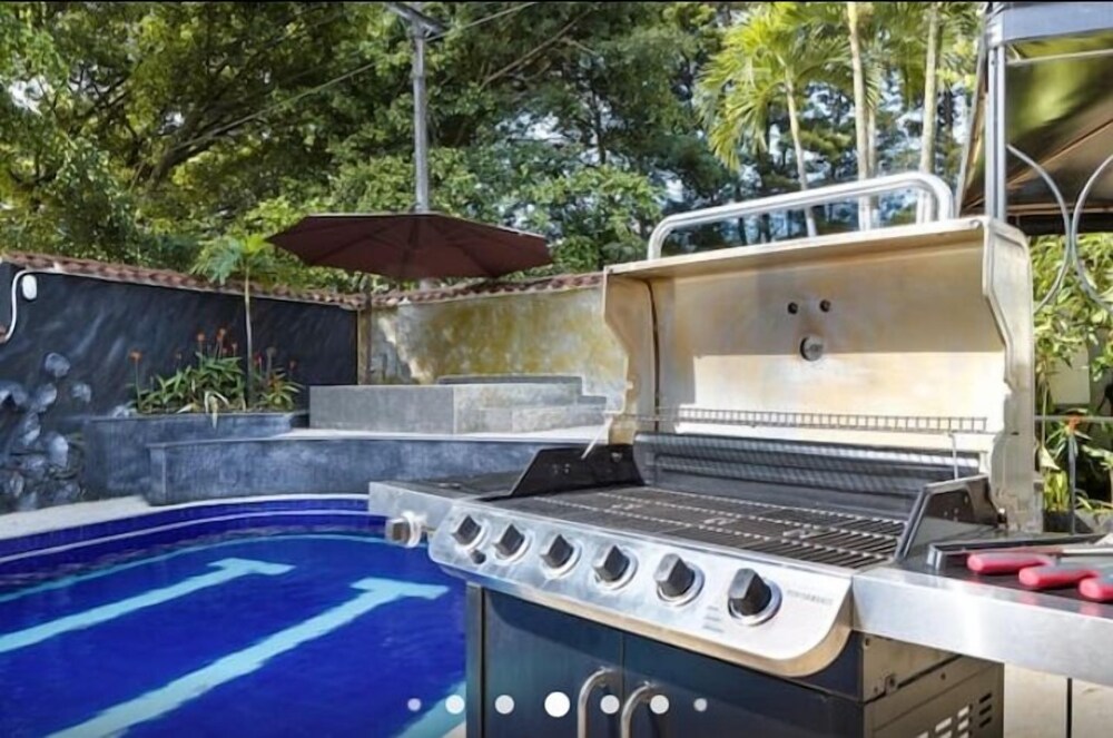 BBQ/picnic area