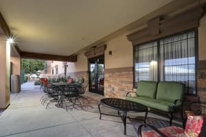 thumbnail: Bar (on property)