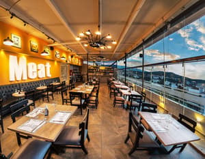 thumbnail: Restaurant