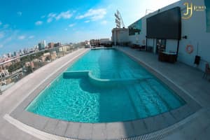 thumbnail: Pool
