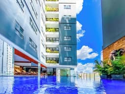Poulo Wai Hotel and Apartment