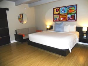 thumbnail: Room