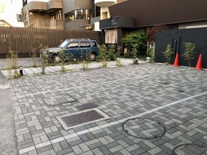 thumbnail: Parking