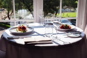 thumbnail: Restaurant