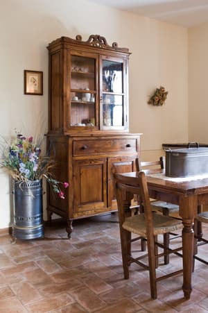 thumbnail: In-room dining