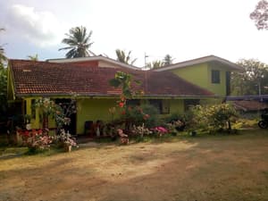 thumbnail: Exterior