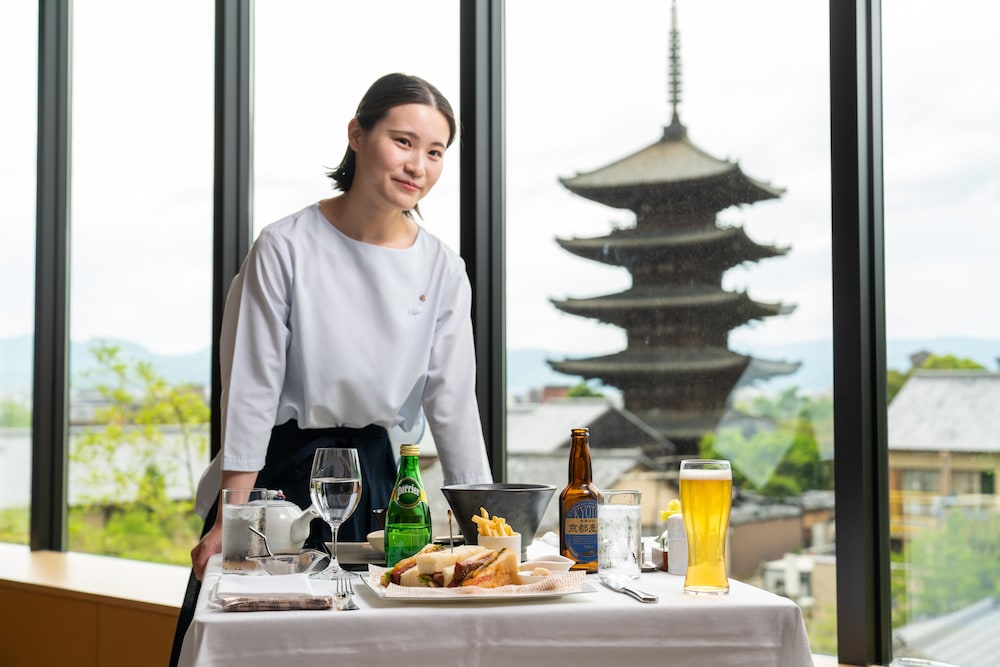 Room service - dining