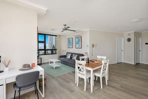 thumbnail: In-room dining