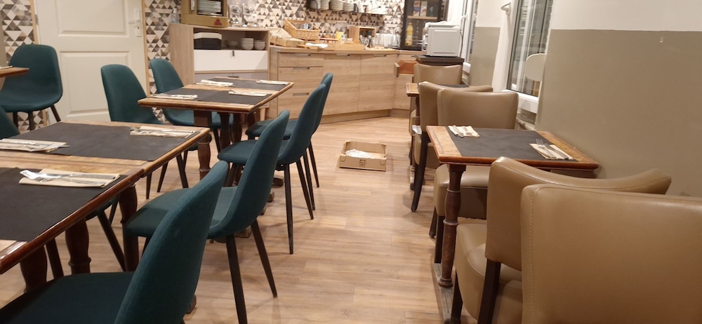Restaurant-cafeteria