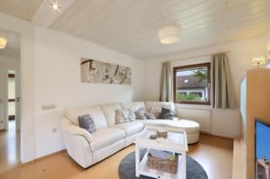 thumbnail: Living room