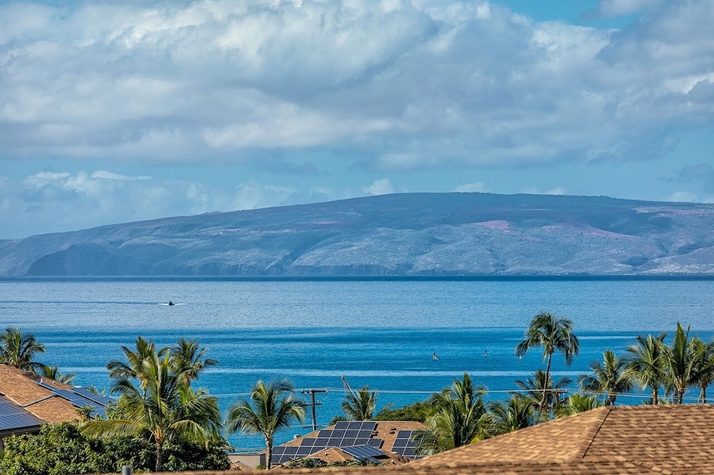 Beach/ocean view