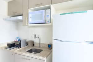 thumbnail: Microwave