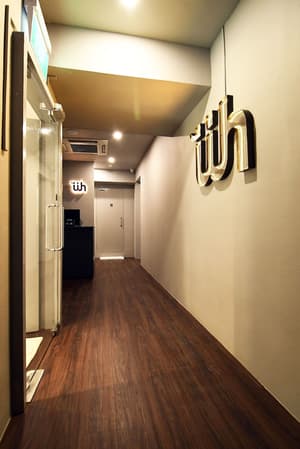 thumbnail: Hallway