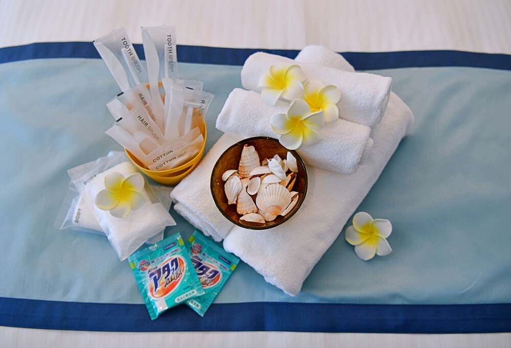 Bathroom amenities