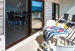 thumbnail: Balcony
