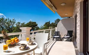 thumbnail: Balcony