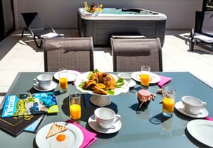 thumbnail: Terrace/patio