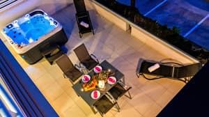 thumbnail: Terrace/patio