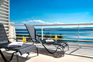 thumbnail: Balcony view