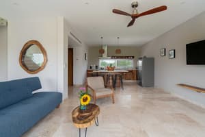 thumbnail: Living area