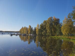 thumbnail: Lake