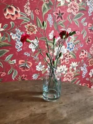 thumbnail: Interior detail
