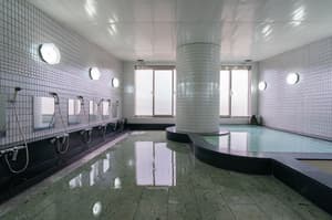 thumbnail: Public bath