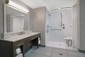 thumbnail: Bathroom shower