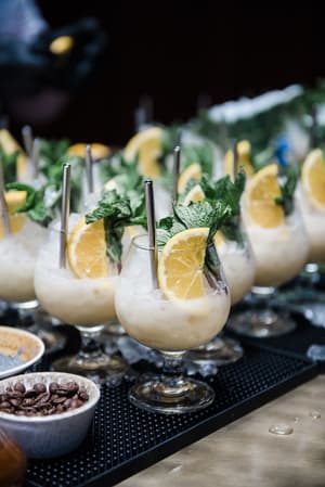 thumbnail: Bar (on property)