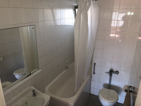 Family Room on lower floors (Self Catering)