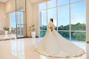 thumbnail: Indoor wedding