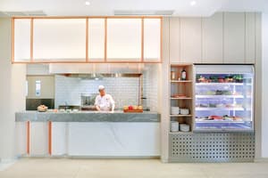 thumbnail: Restaurant