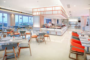 thumbnail: Breakfast area